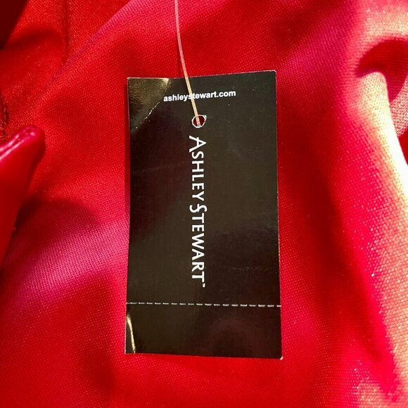 Ashley Stewart Red Faux Leather 2 piece Set Size 18/20 - Picture 11 of 13